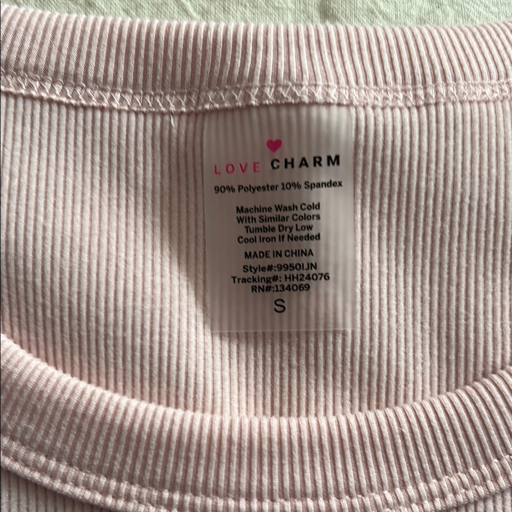 Women's Pink Ribbed Top - Picture 2 of 3